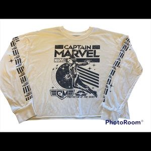 Captain Marvel Graphic Cream and Black Long Sleeve Crop Top Size XL